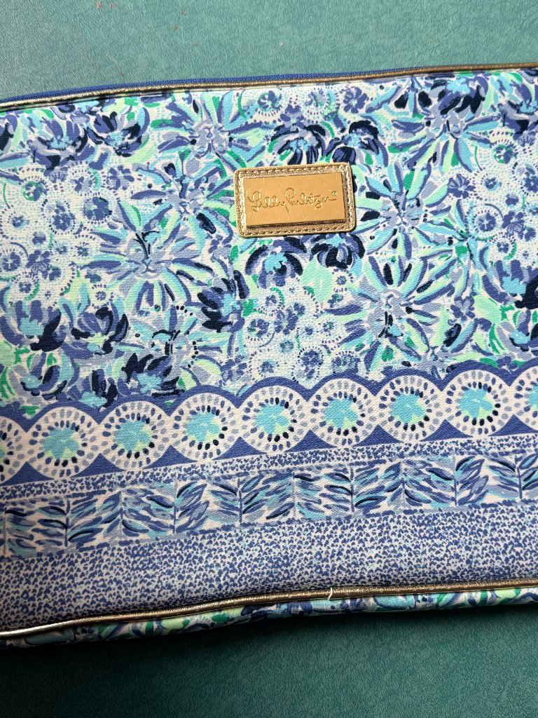Lilly Pulitzer Tech  Laptop Sleeve  Fits Up To A 13 Inch Laptop